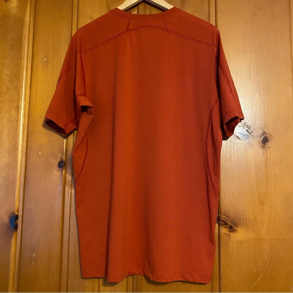 Arc’teryx Athletic Short Sleeve Running Shirt Lightweight - Picture 4 of 6
